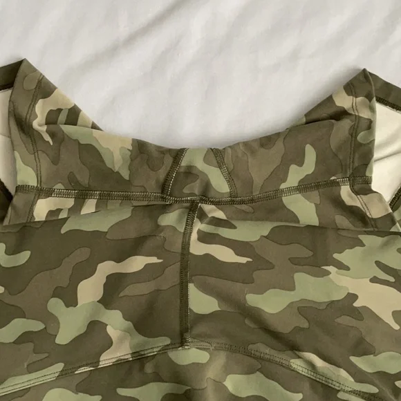 Pink! Victoria Secret Ultimate Biker Camouflage Short Women’s S - Picture 5 of 7